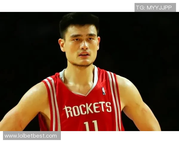 姚明罚球瞬间的背后故事与篮球精神的传承与启示