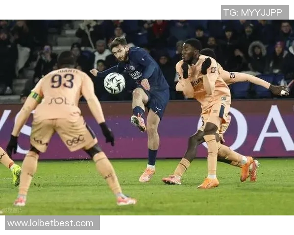 友谊赛精彩回顾巴黎圣日耳曼大胜热刺乌龙球成焦点分析