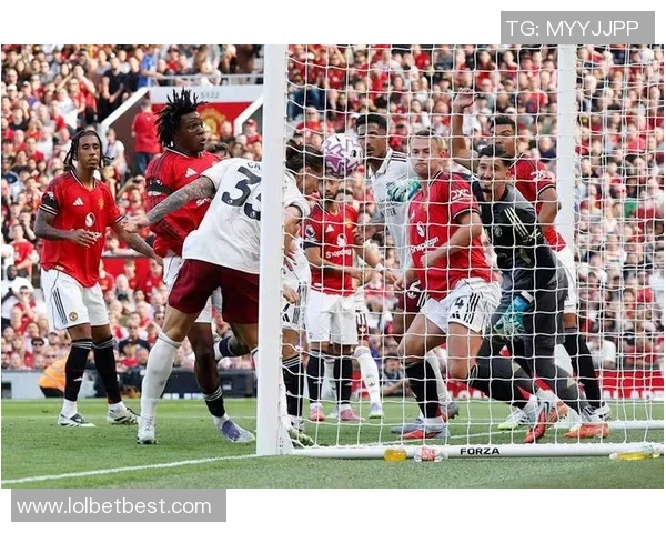 英超历史冷门曼联大胜利物浦红牌事件引发全场热议