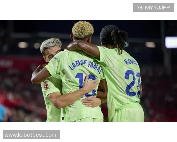 中超激战国米逆转巴萨绝杀瞬间引发争议判罚全场沸腾