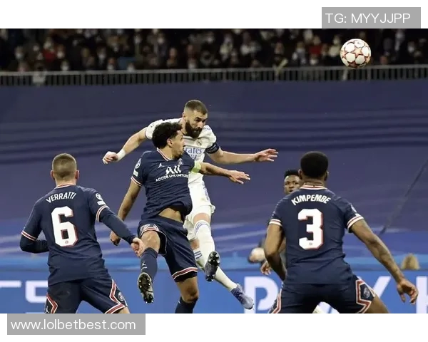 英超焦点战平局皇马与巴黎圣日耳曼激战成和十大精彩瞬间回顾