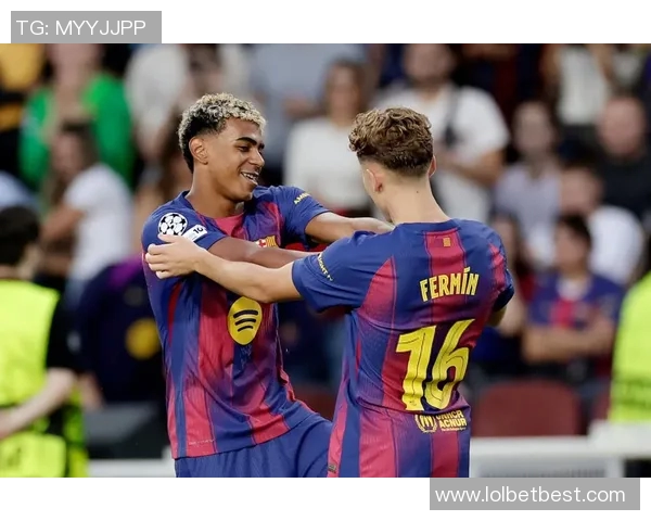 西甲经典对决皇马狂胜巴萨五球大捷上演帽子戏法引爆全场激情 西甲经典对决皇马狂胜巴萨五球大捷上演帽子戏法引爆全场激情