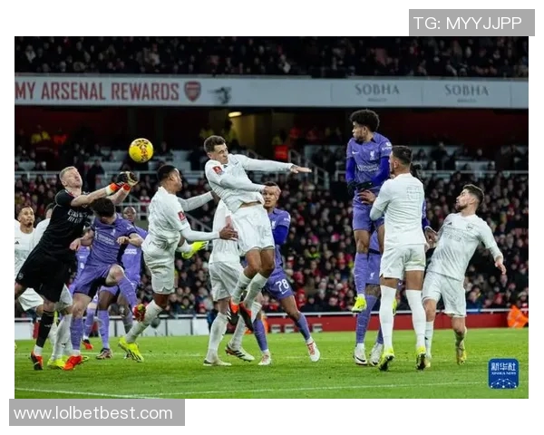 足总杯激战利物浦小胜阿森纳全场沸腾瞬间回顾精彩集锦 足总杯激战利物浦小胜阿森纳全场沸腾瞬间回顾精彩集锦