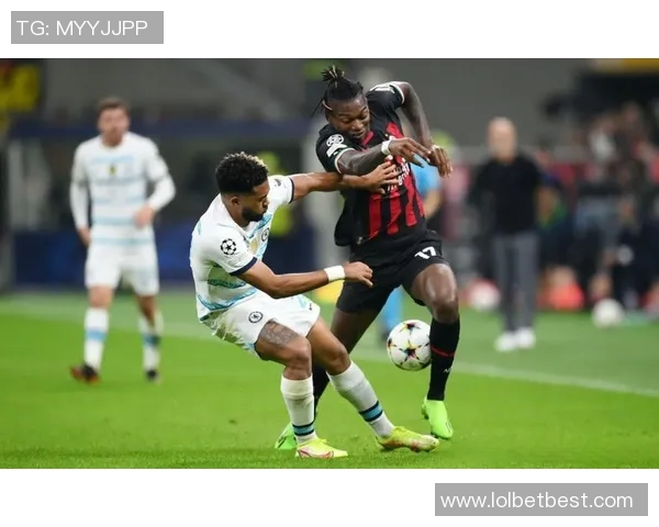 世界杯惊天冷门AC米兰与切尔西激战成平局引发全场震动