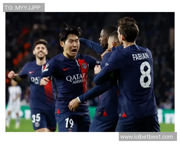 切尔西友谊赛小胜巴黎圣日耳曼帽子戏法瞬间点燃全场激情